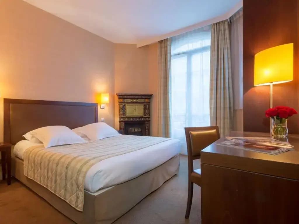 Hôtel Le Home - Photo 2