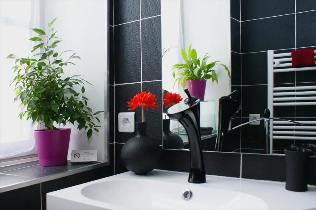 Lyon City Home's Bed & Breakfast - Photo 3