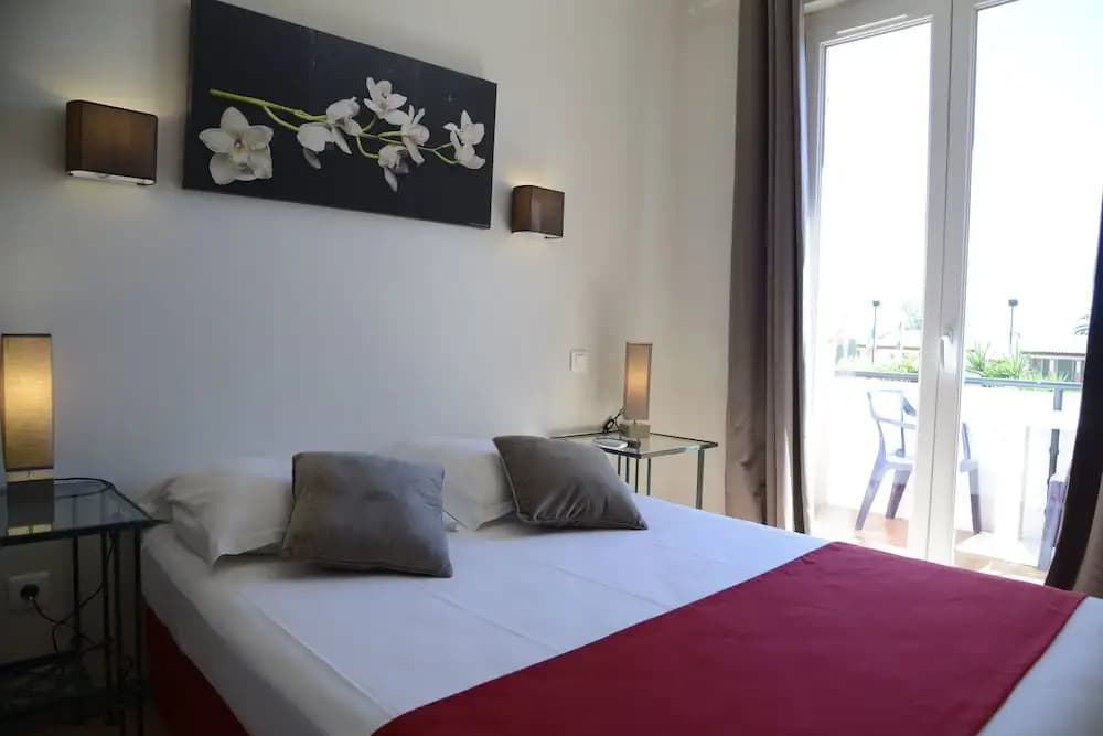 Auberge du Cap Negre - Photo 4