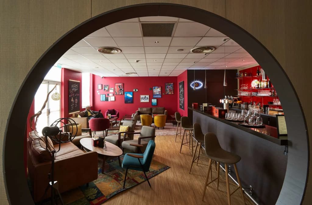 Best Western Plus Paris Saclay - Miniature 8