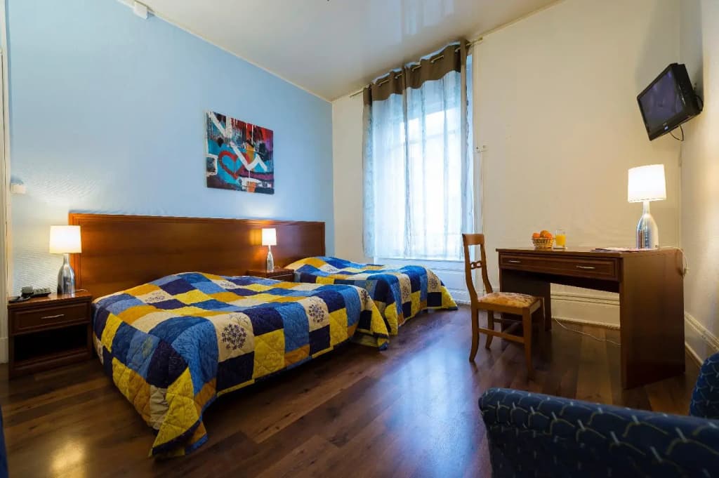 Berti Hôtel Mulhouse Centre Gare - Photo 3