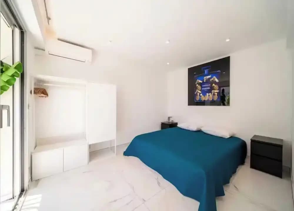 Modern Apartment - 3br- 6P - Palm Beah - Photo 3