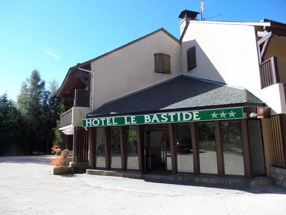 Hôtel Le Bastide - Photo 1