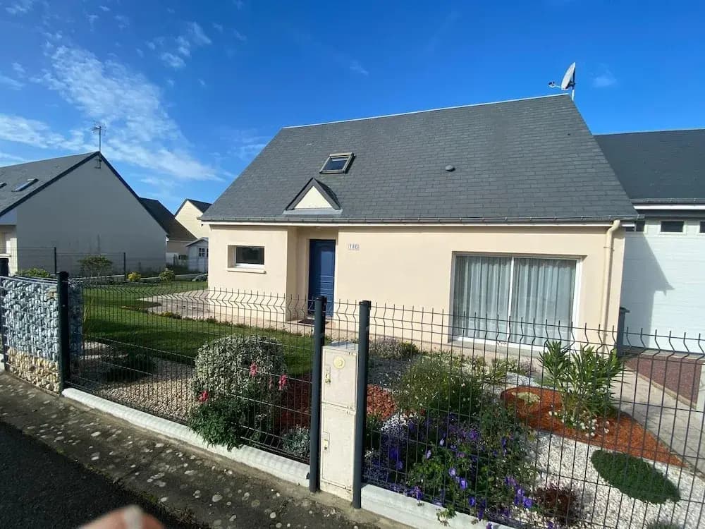 Holiday Home in Normandy Near Sandy Beach - Photo 1