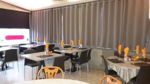 Pension Hotel Restaurant de la Place - Photo 2