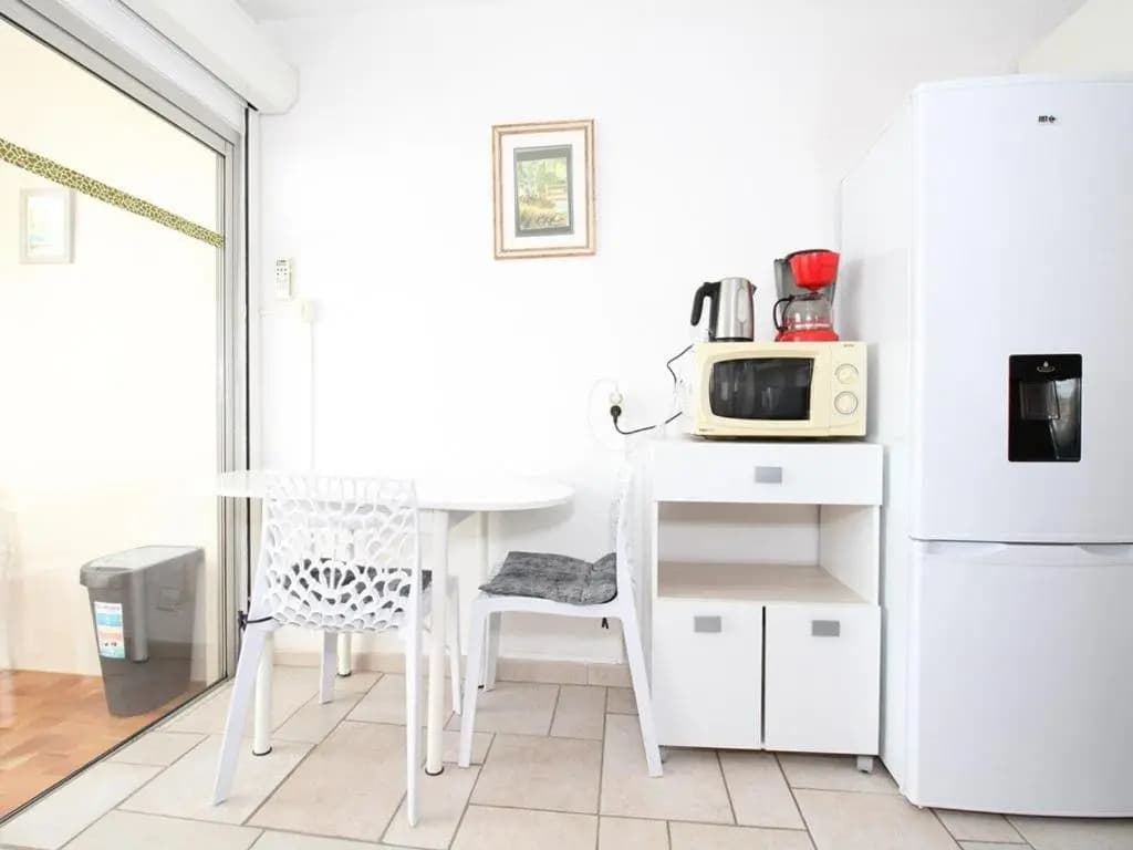 Appartement Balaruc-les-Bains, 1 pièce, 2 personnes - FR-1-553-10 - Miniature 8