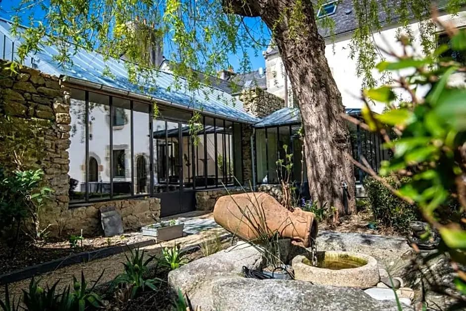 Le Clos St Yves - Photo 1