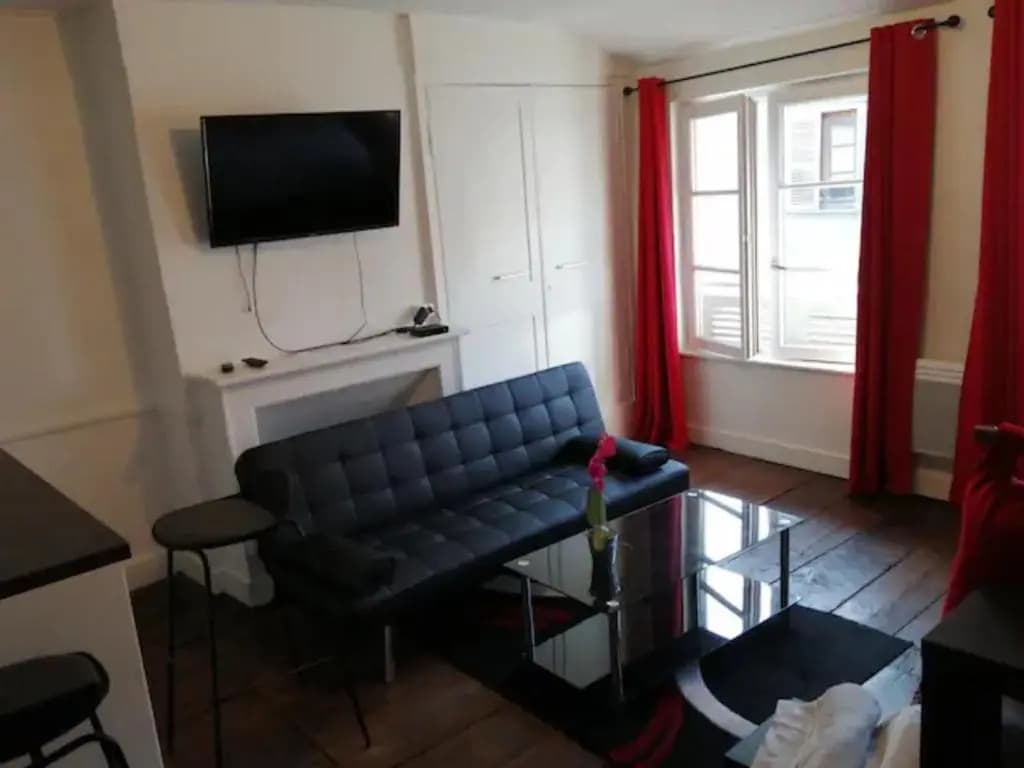 STUDIO 31 cosy dans le centre de LIMOGES - Miniature 6