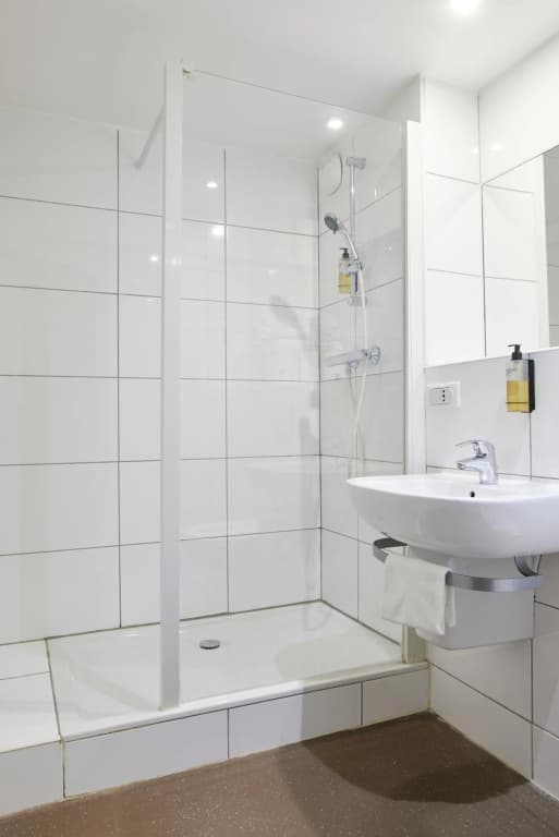 Hotel Isidore Nice Ouest - Miniature 8