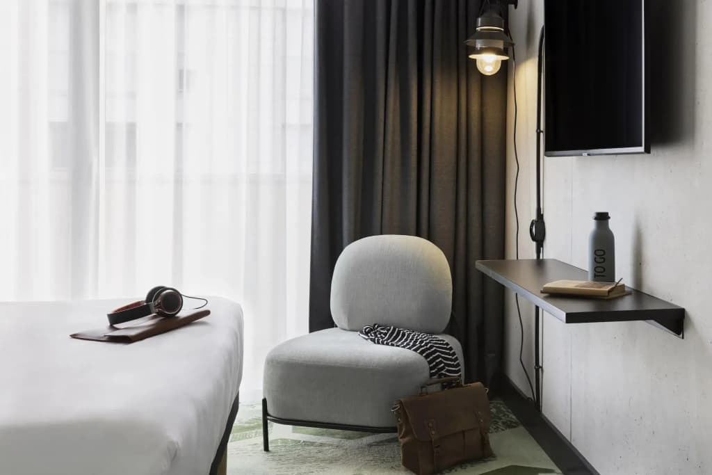 ibis Styles Amiens Centre - Photo 3