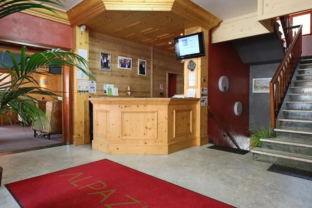 Hôtel l'Alpazur - Photo 2