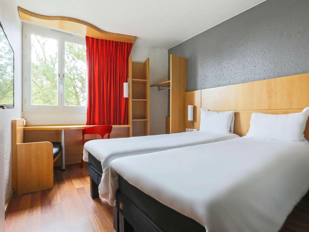 Ibis Chalons En Champagne - Photo 2
