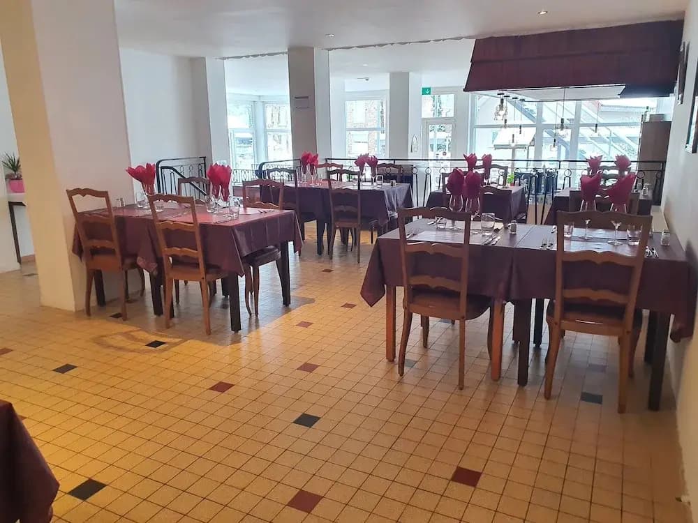 Hôtel-Bar-Restaurant de la promenade - Miniature 7