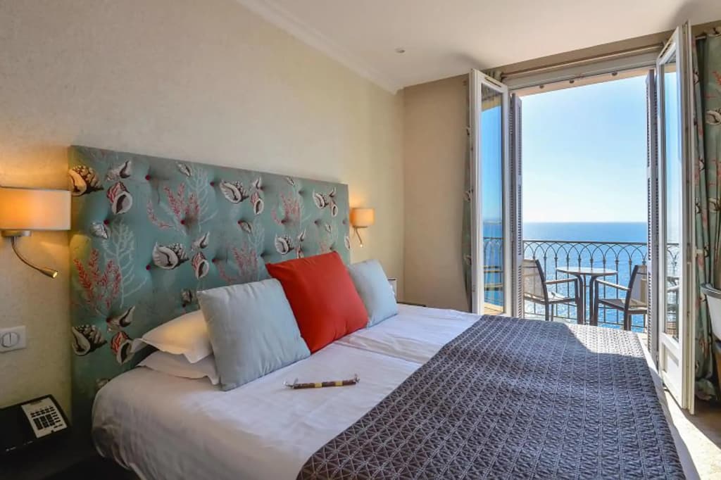 Hôtel La Pérouse Nice - Photo 4
