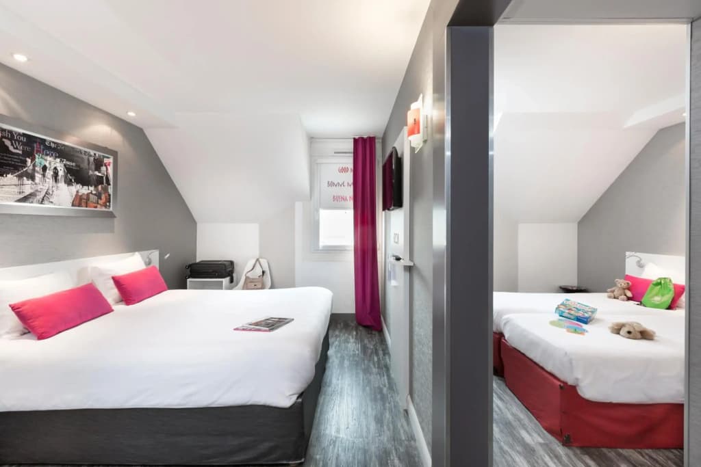 ibis Styles Blois Centre Gare - Photo 3