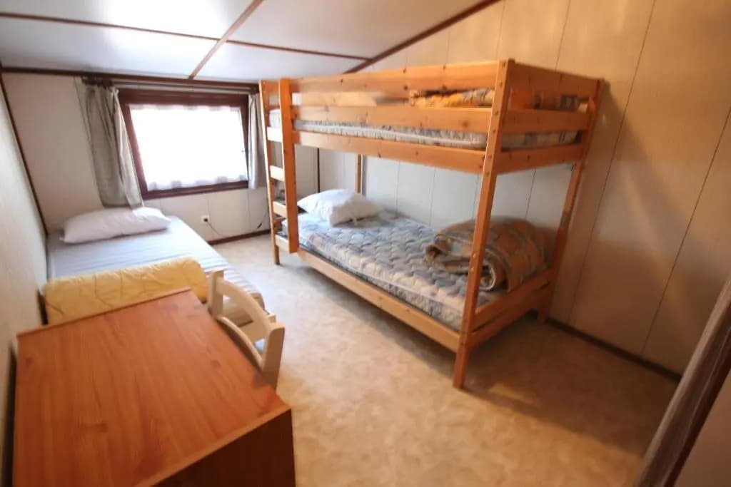 Belle villa de Vacances en angle climatisée, domaine TAMARIS, 4 chambres 7-9 couchages, Wifi, accès aux piscines payant, 9...