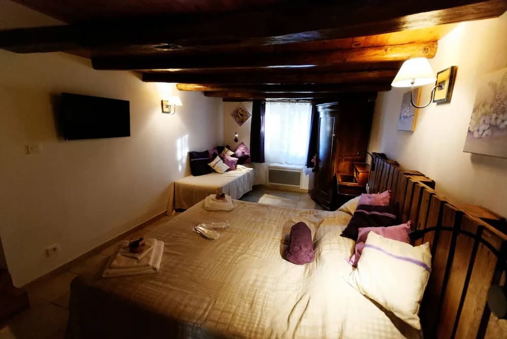 Au Dessus de Parady - Photo 4