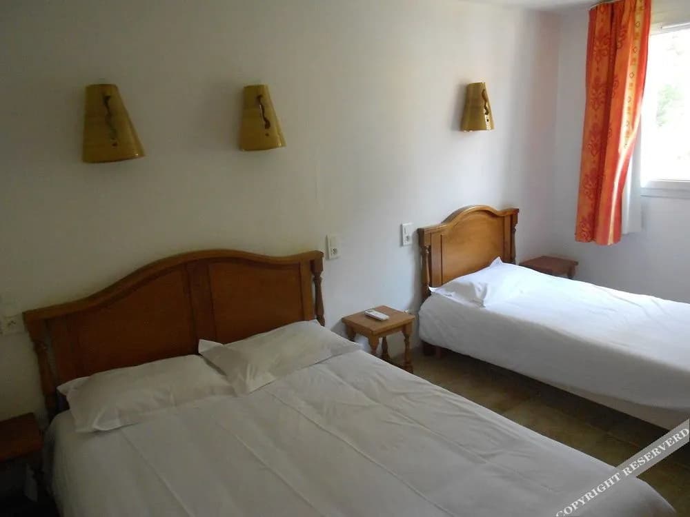 Apart'Hotel Les 4 Sources - Photo 5