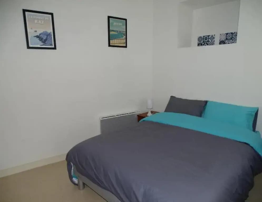 Apartment Stay Near Beach - Photo 1