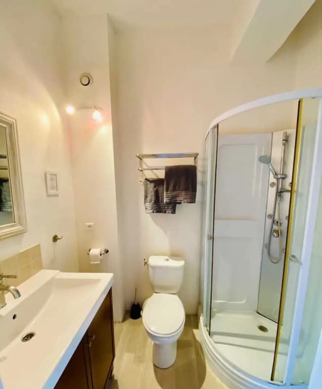 Logement Touristique Villa Eugénie - Miniature 8