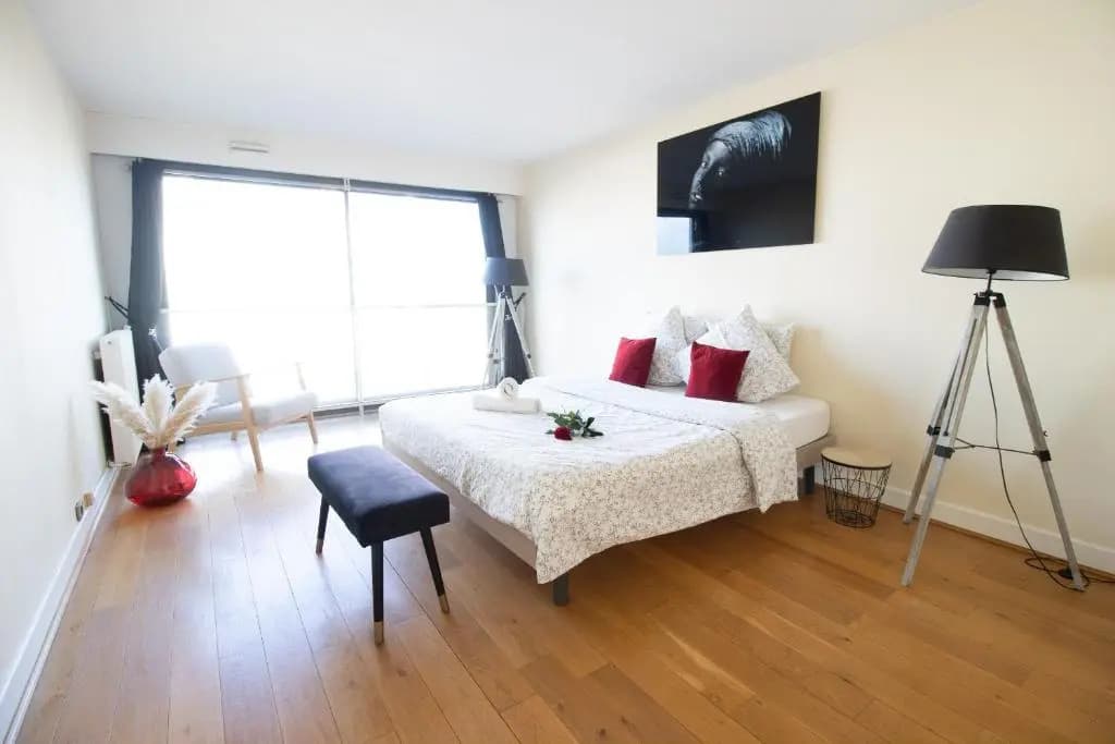 Appartement spacieux vue Cathédrale - Photo 2