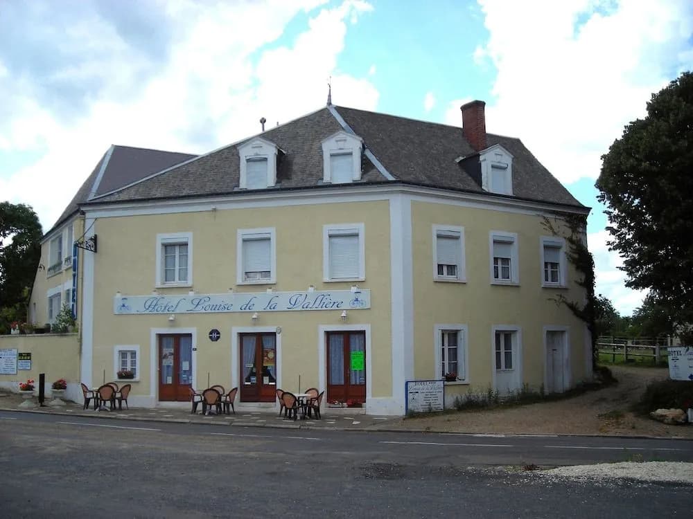 Hôtel Louise de la Vallière - Photo 1
