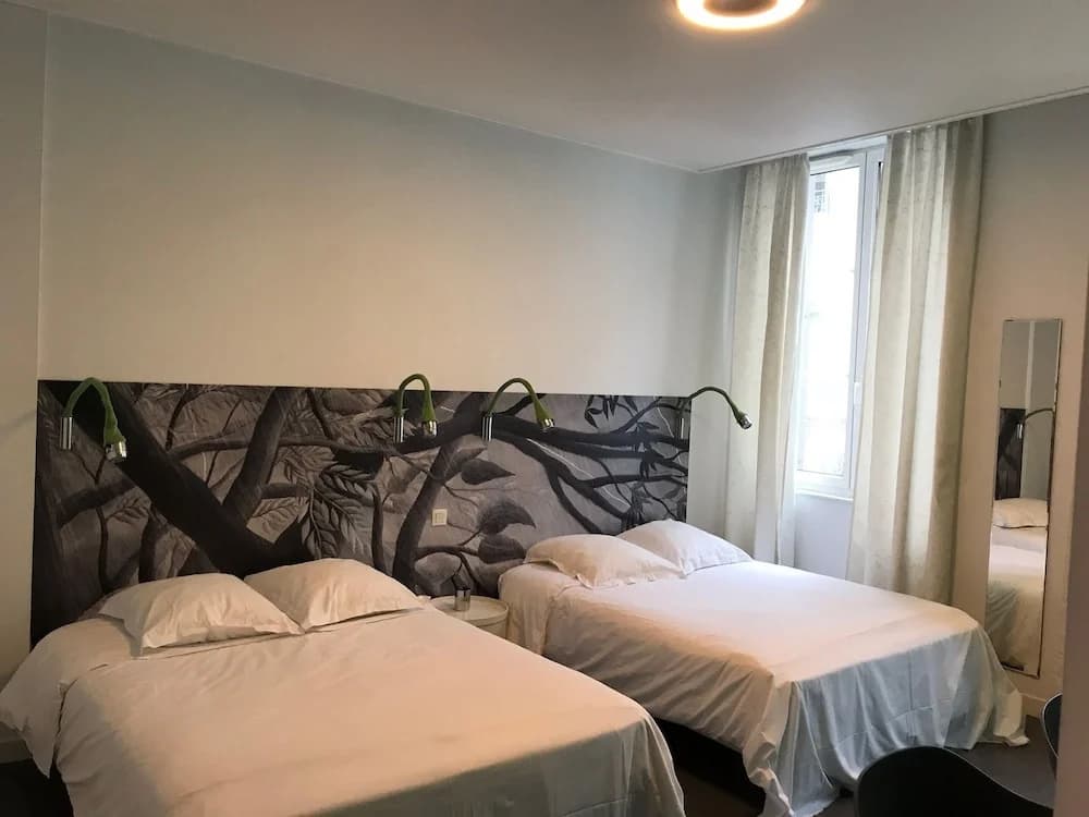Hôtel Continental - Photo 5