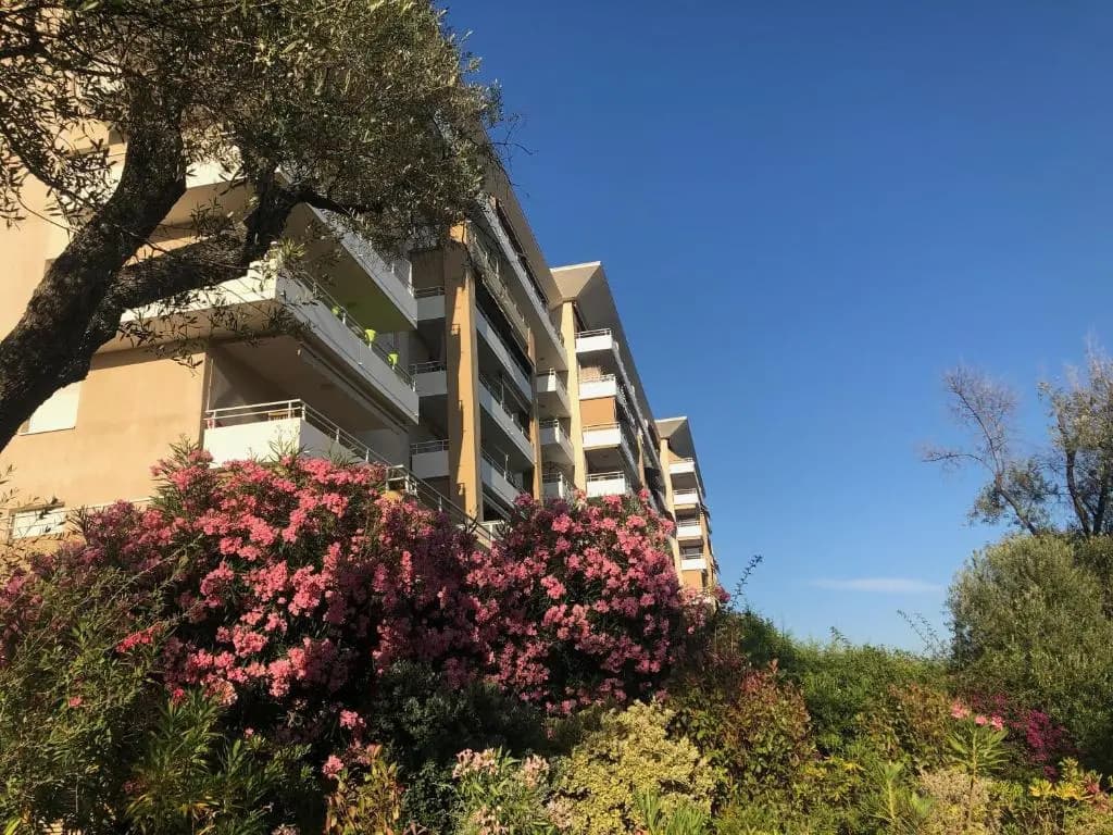 Superbe appartement 3 étoiles Ajaccio début Sanguinaires - Photo 1