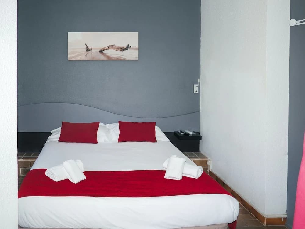 Marina Hotel Club - Photo 3