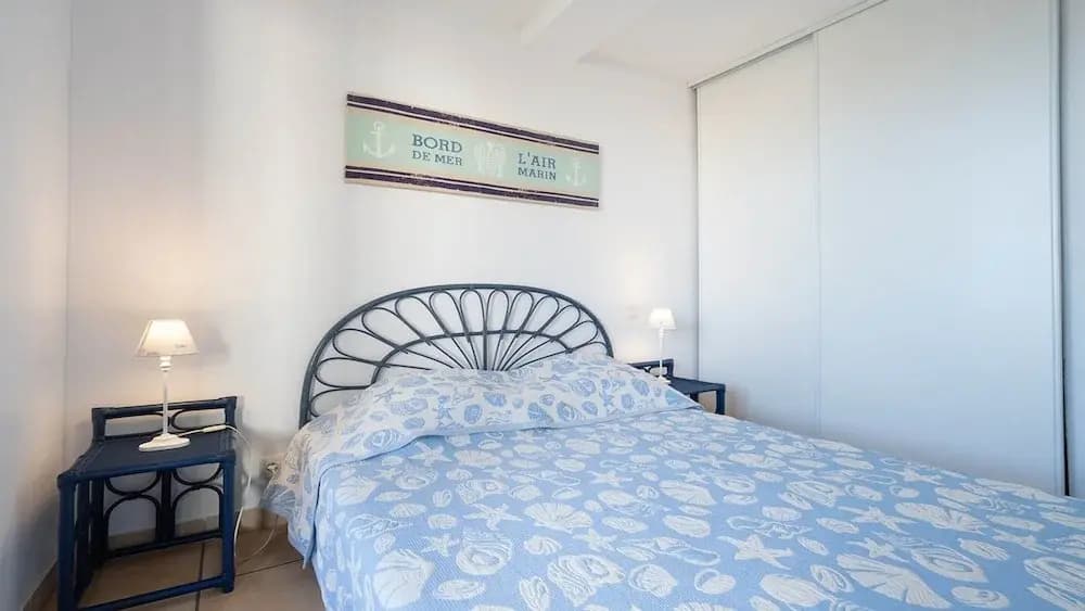 Stylish Beachside Stay, Cap D'agde - Photo 1