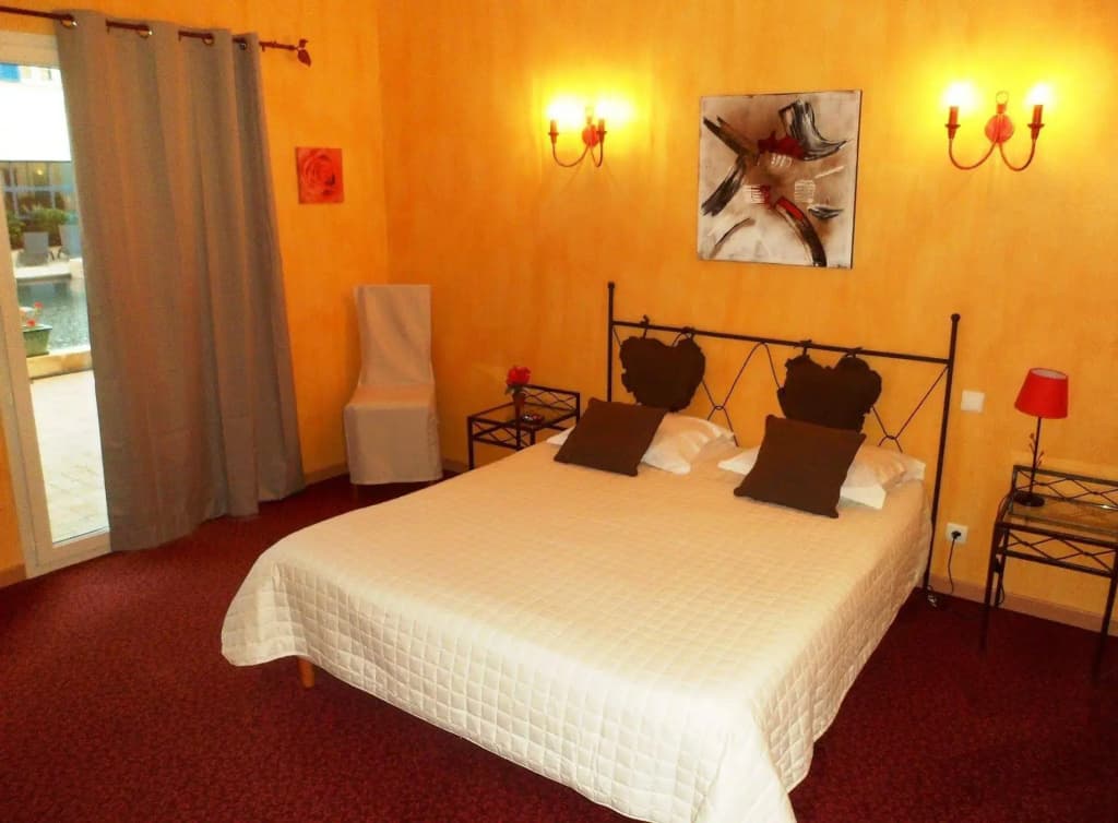 Hotel The Originals Aix-en-Provence Nord Le Village Provençal (ex Inte - Photo 3