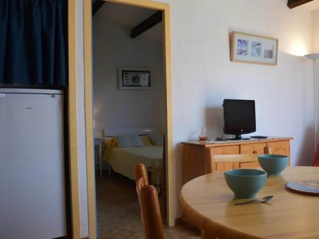 Appartement Saint-Cyprien, 2 pièces, 6 personnes - FR-1-225D-42 - Photo 2