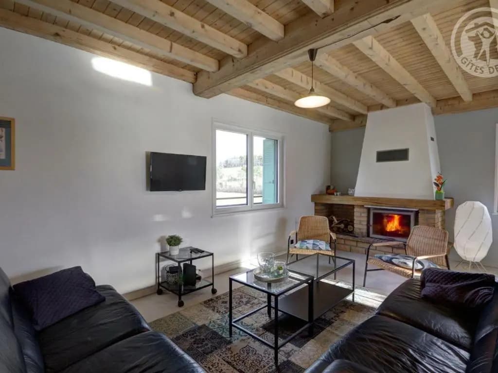 Gîte Saint-Just-Saint-Rambert, 5 pièces, 8 personnes - FR-1-496-195 - Photo 2