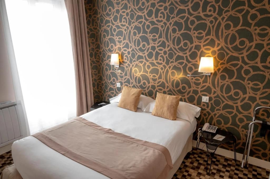 Logis Hotel Restaurant Les 3 Rois - Photo 4