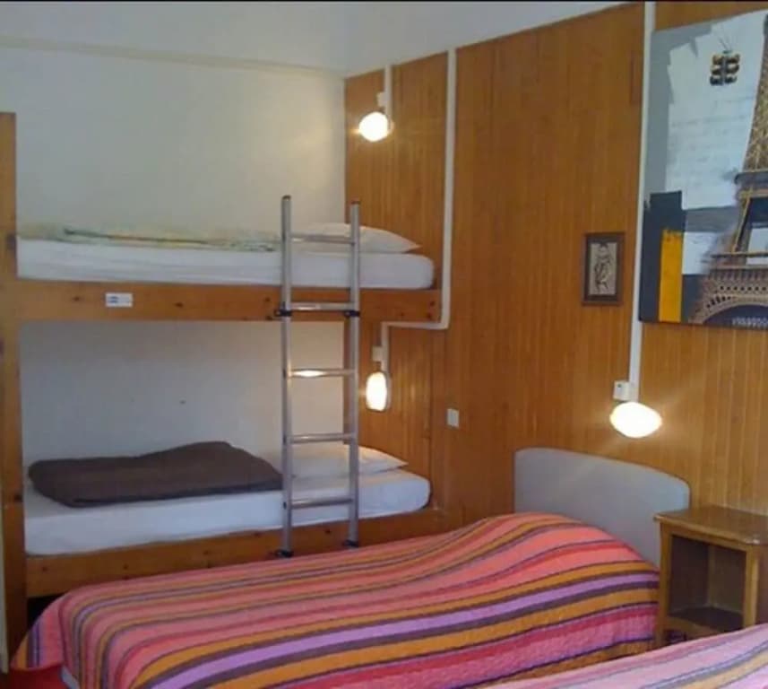 Auberge Riva Bella - Hostel - Photo 2