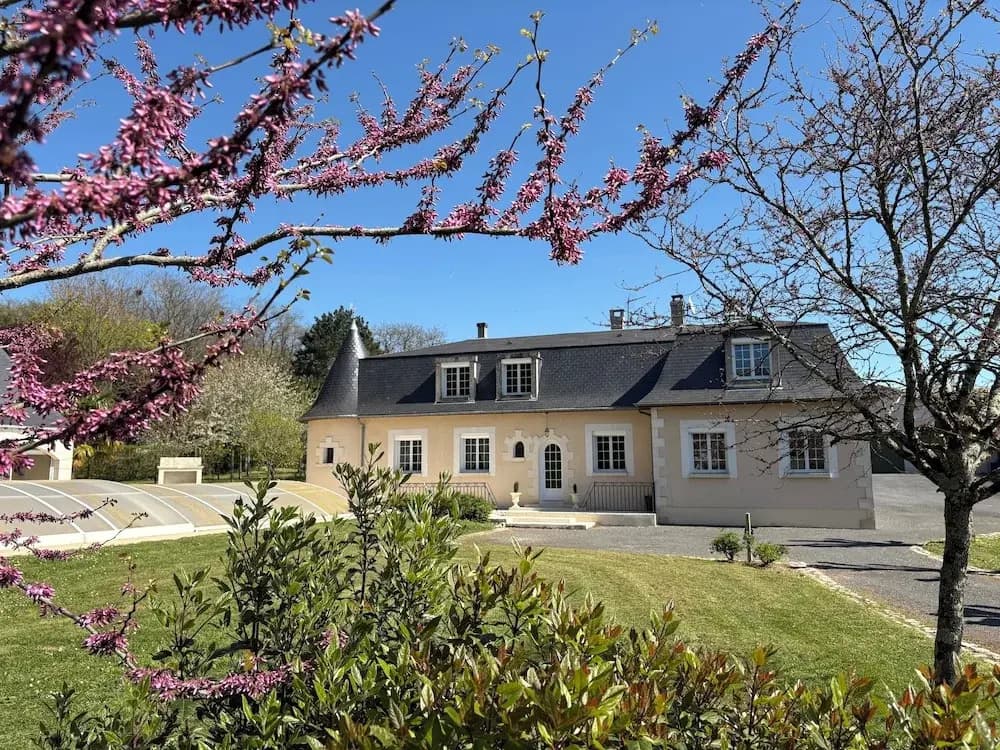 Le Manoir 1977 - Photo 1
