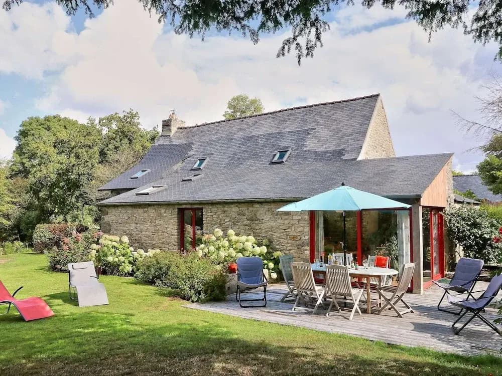Cosy Holiday Home in Huelgoat With Terrace - Photo 1