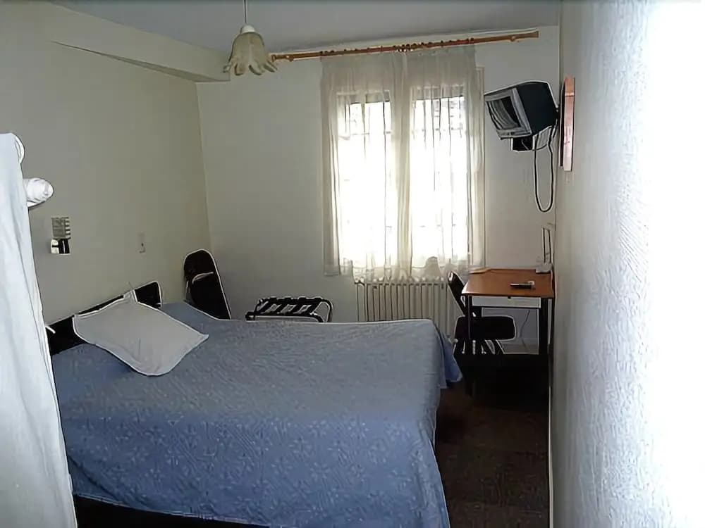 Hôtel de la Mère Michelet - Photo 2