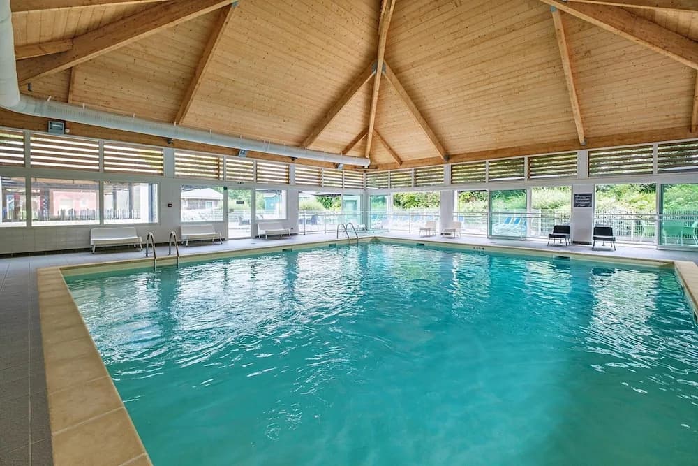 Duplex Cottage With Pool for 4 - Photo 4