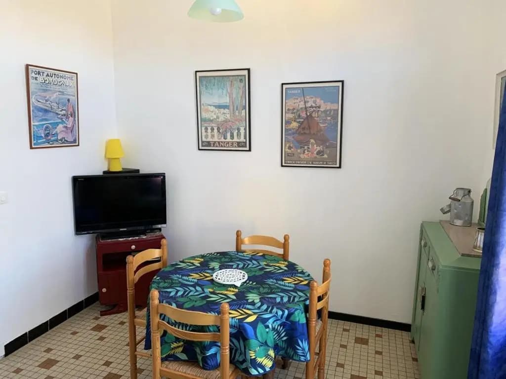 House with 2 Bedrooms in Soulac-Sur-Mer, with Enclosed Garden - 200 M From the Beach - Photo 2
