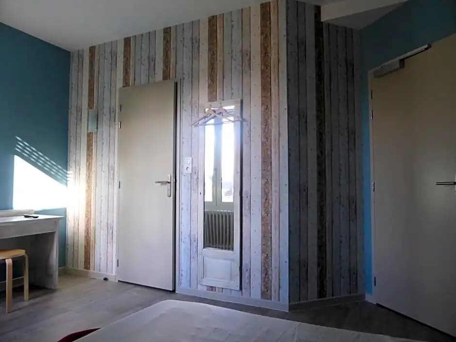 Le Bannier Hotel Restaurant - Photo 5