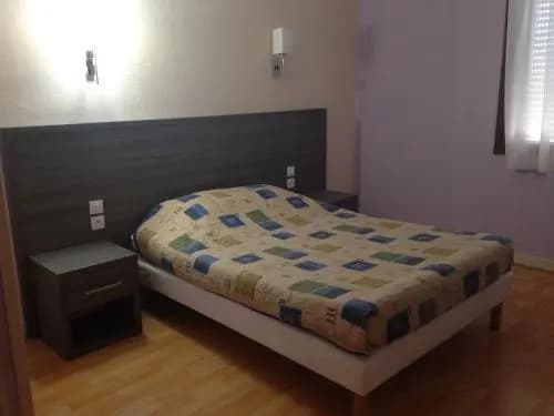 Est Ouest Hôtel - Photo 1