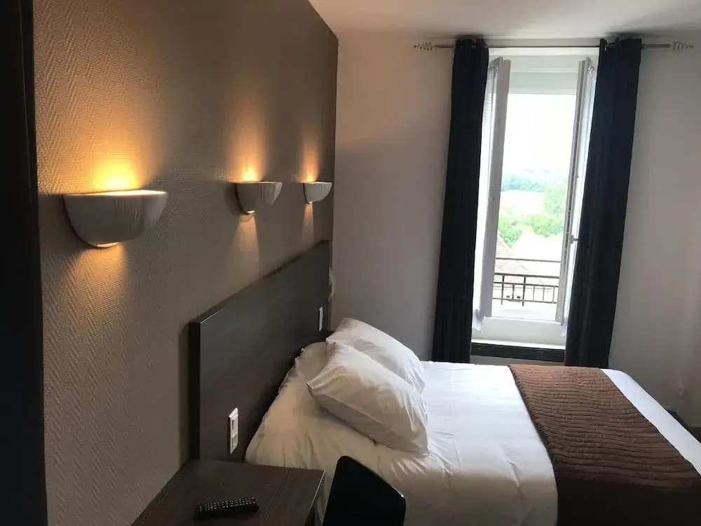 Hotel du Chateau - Photo 3