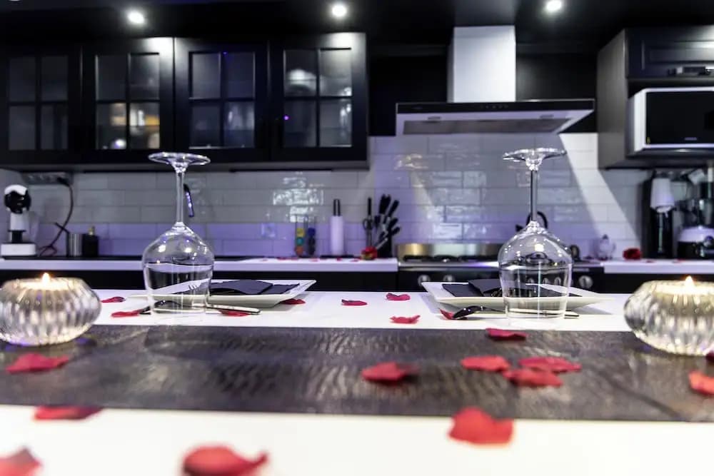 Appart Hotel GLAM88 Suites SPA et SAUNA - Miniature 8