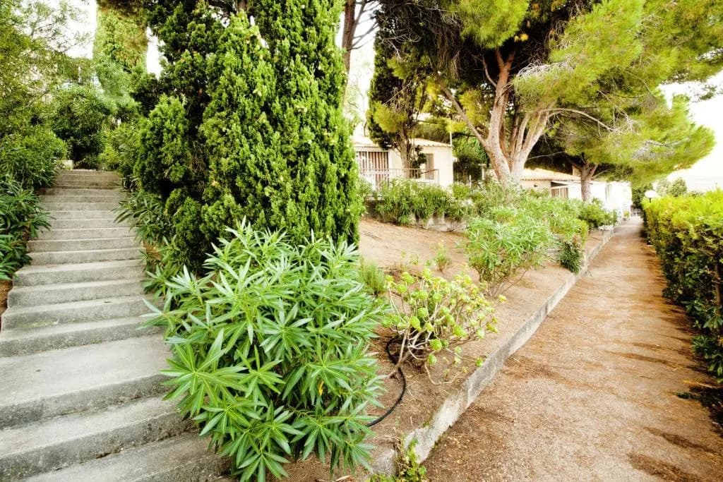 Residence San Damiano - Location Appartements, Studios & Chambres - Miniature 7