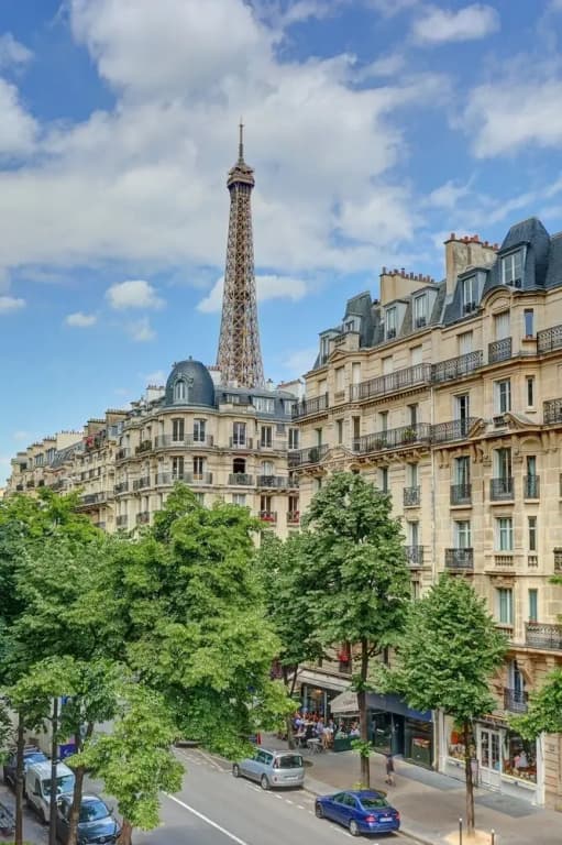 Elegant 1BR Near Eiffel & Champ de Mars - Photo 1