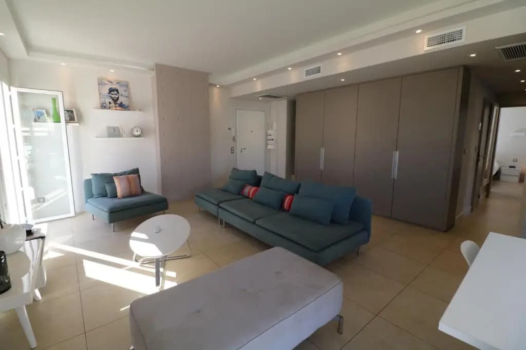 Residence 3 Pieces En Centre-Ville, Proche Croisette&Palais - 3 Pieces En Centre-Ville, Proche Croisette&Palais Mae-1833 -...