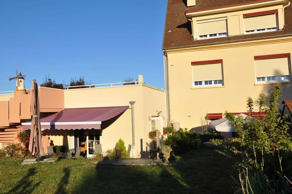 La Bonbonniere, Sure Hotel Collection by Best Western - Photo 1