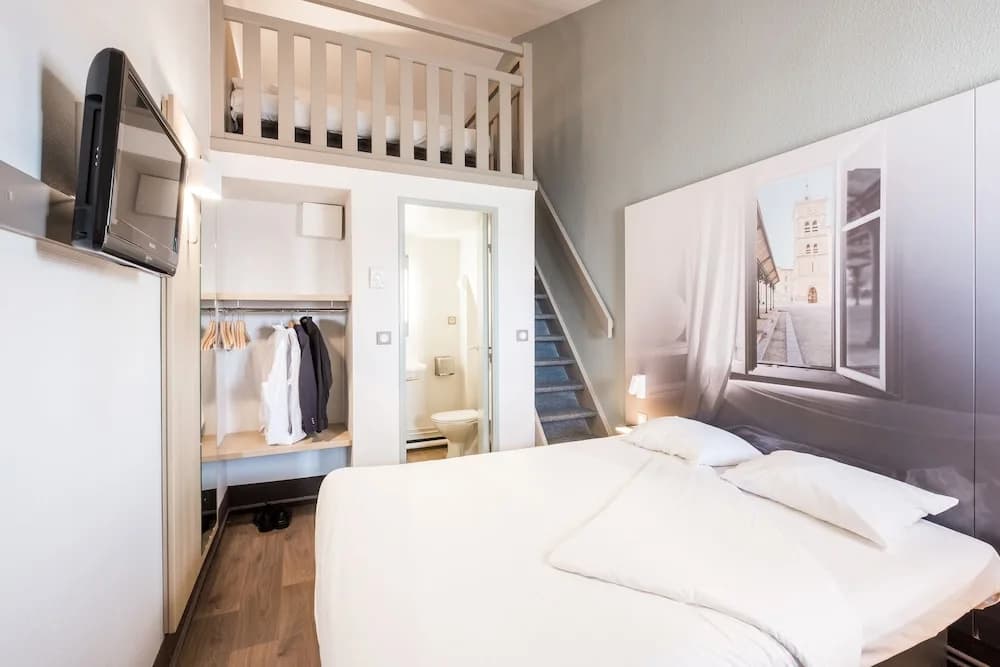 B&B Hotel Lyon St Priest - Photo 4