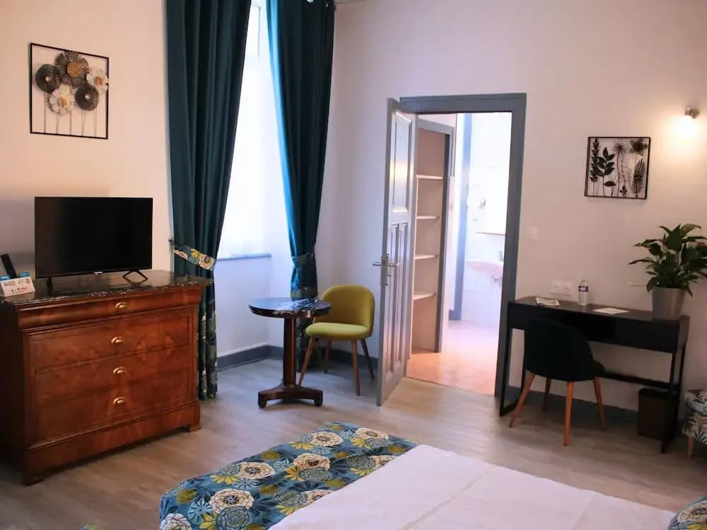 Grand Hôtel de Bourbon-Lancy - Logis - Restaurant et Spa - Photo 4